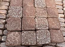 Лемезит-брусчатка-галтованная, цвет-бордо, фото Купить Лемезит-брусчатка-галтованная, цвет-бордо в Махачкале